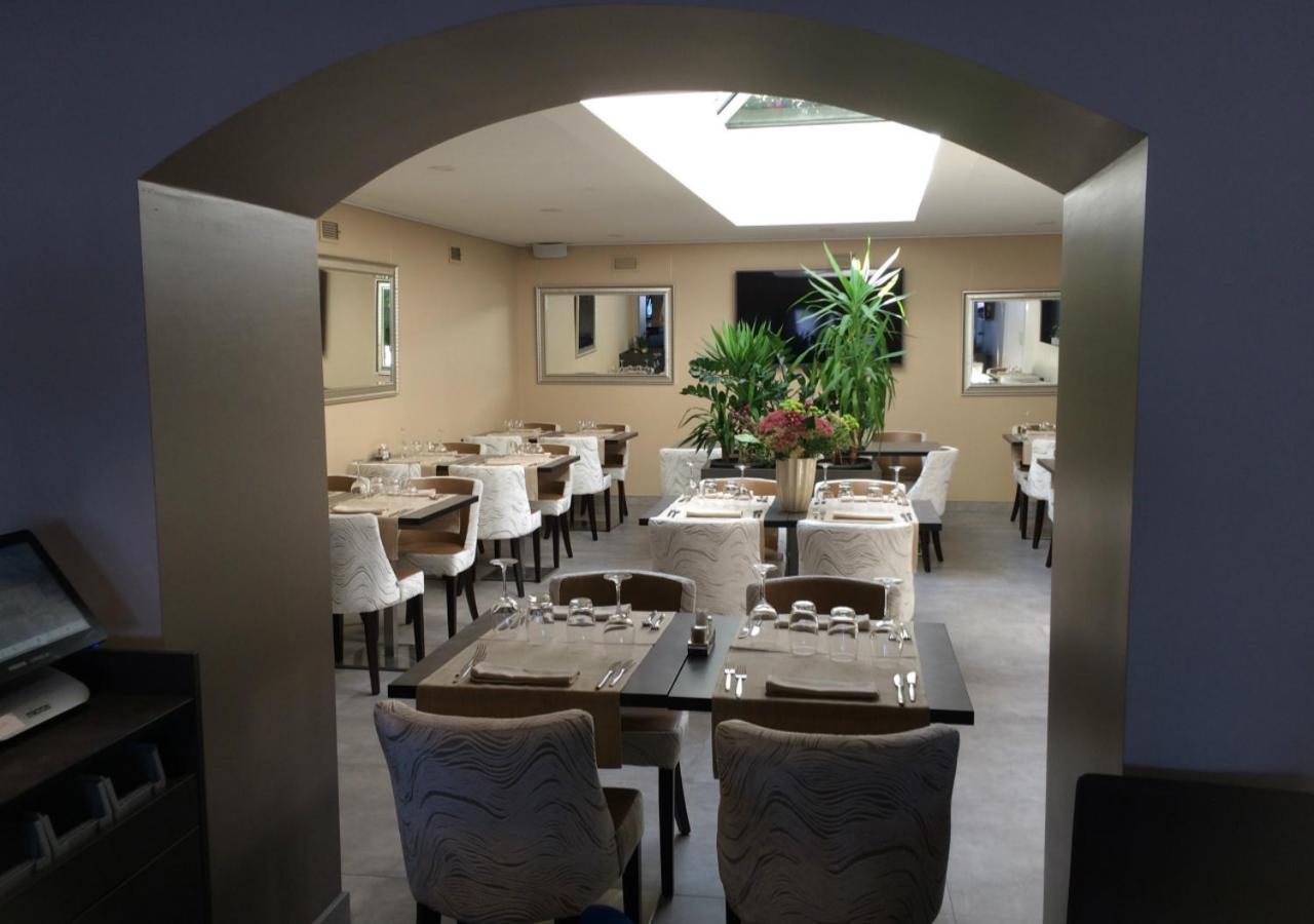 Hotel Le Rivage Saint-Gingolph Extérieur photo