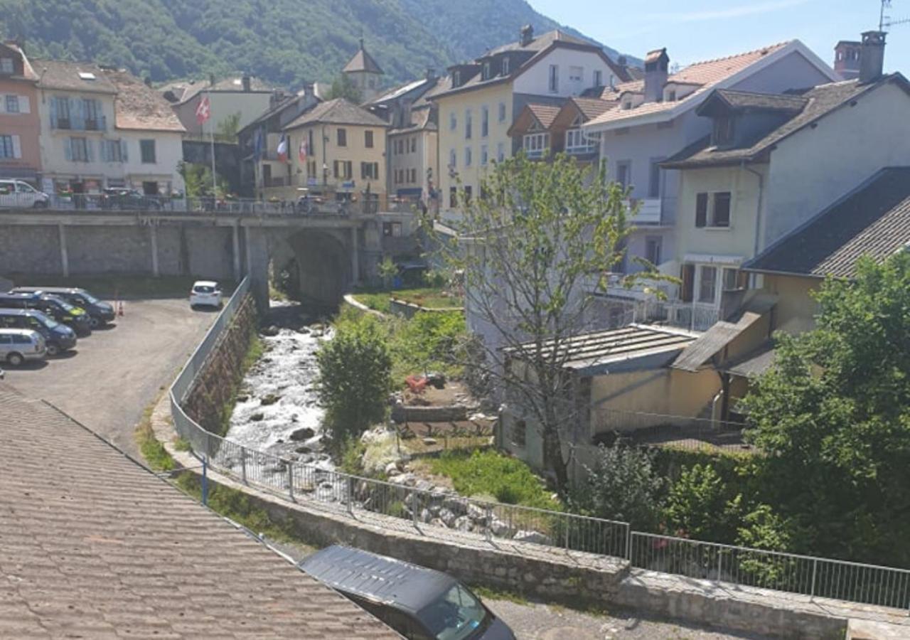 Hotel Le Rivage Saint-Gingolph Extérieur photo
